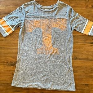 UT 3/4 Sleeve vintage look shirt - L